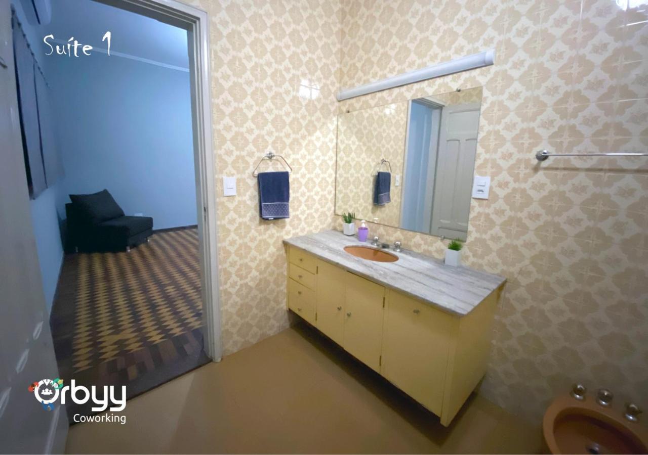 Ritz Hostel Araçatuba Zewnętrze zdjęcie