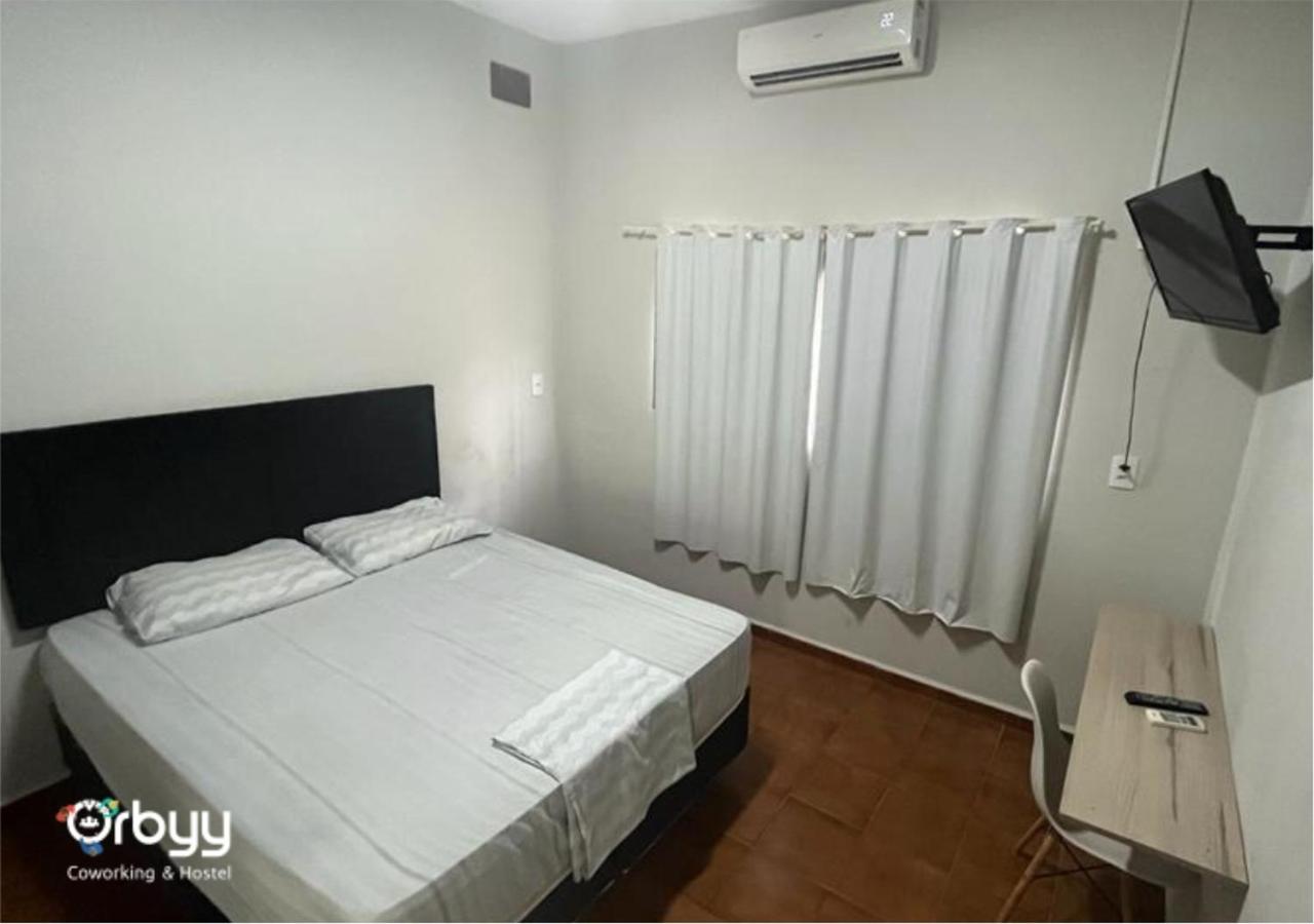 Ritz Hostel Araçatuba Zewnętrze zdjęcie